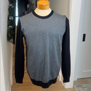 HUGO BOSS Men's Charcoal and Black Crewneck Sweater M